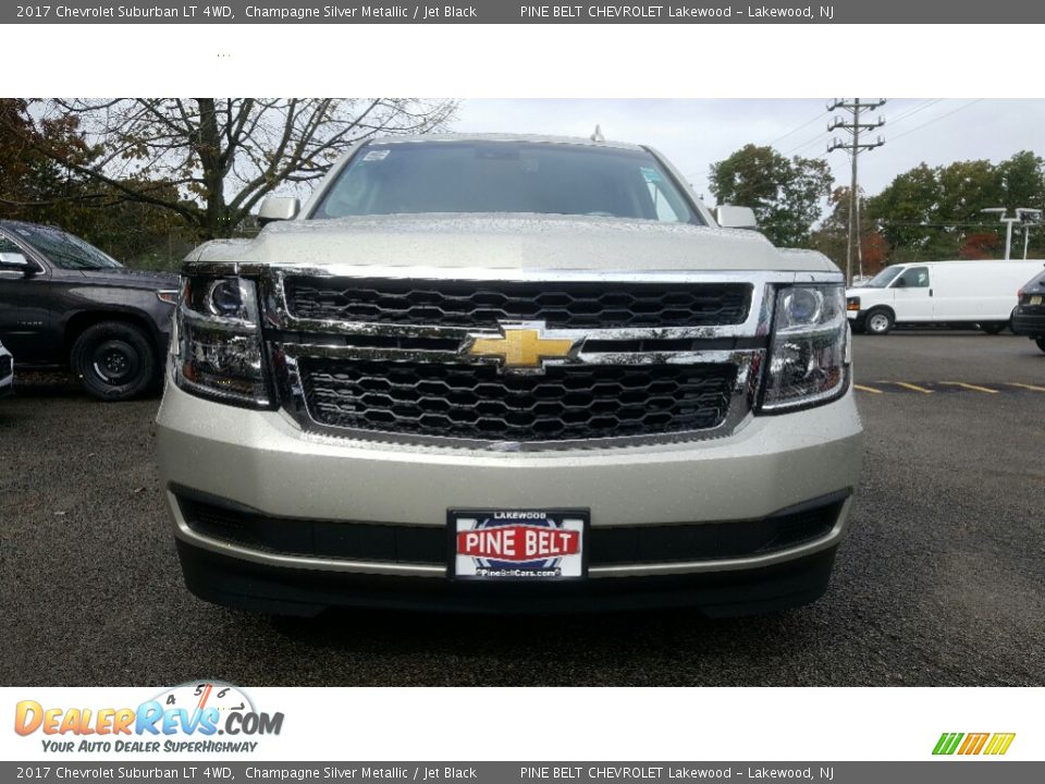 2017 Chevrolet Suburban LT 4WD Champagne Silver Metallic / Jet Black Photo #2