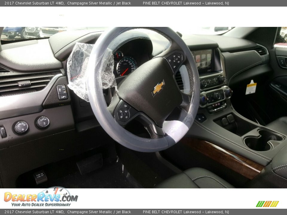 Jet Black Interior - 2017 Chevrolet Suburban LT 4WD Photo #9