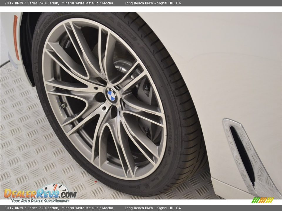 2017 BMW 7 Series 740i Sedan Mineral White Metallic / Mocha Photo #6