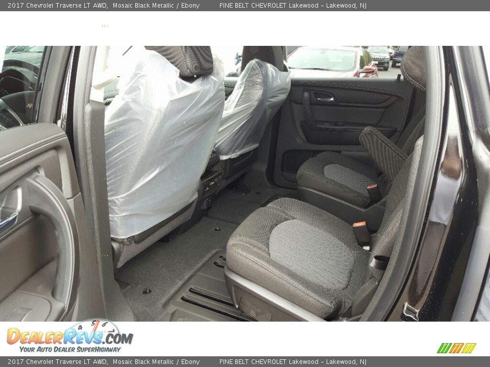 2017 Chevrolet Traverse LT AWD Mosaic Black Metallic / Ebony Photo #8