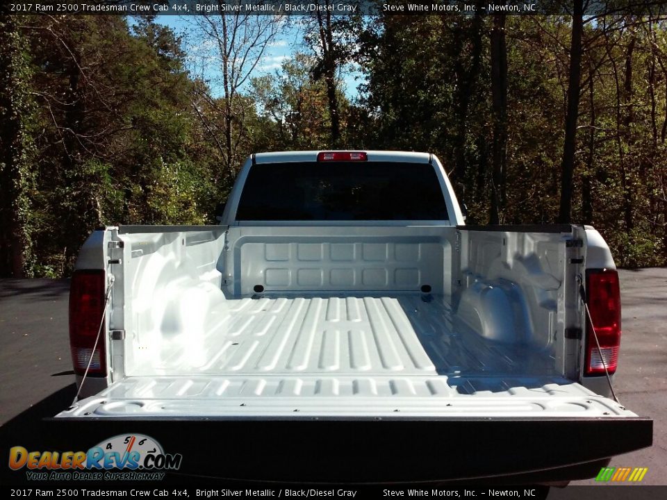 2017 Ram 2500 Tradesman Crew Cab 4x4 Bright Silver Metallic / Black/Diesel Gray Photo #11