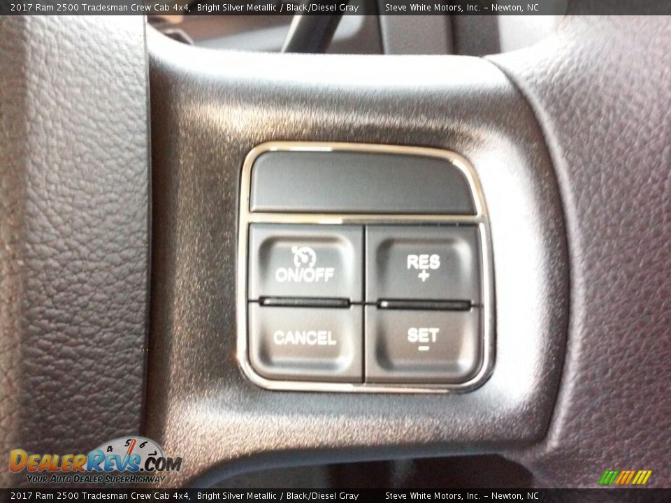 2017 Ram 2500 Tradesman Crew Cab 4x4 Bright Silver Metallic / Black/Diesel Gray Photo #16