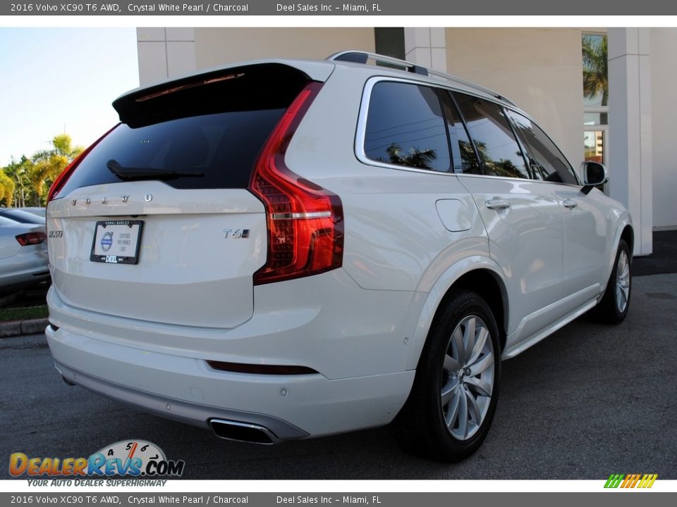 2016 Volvo XC90 T6 AWD Crystal White Pearl / Charcoal Photo #10