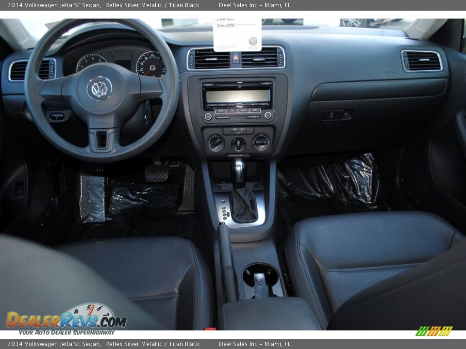 2014 Volkswagen Jetta SE Sedan Reflex Silver Metallic / Titan Black Photo #13