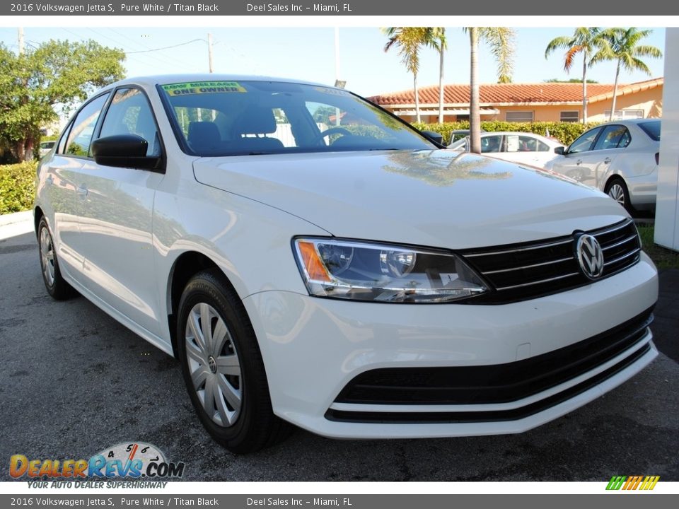 2016 Volkswagen Jetta S Pure White / Titan Black Photo #2
