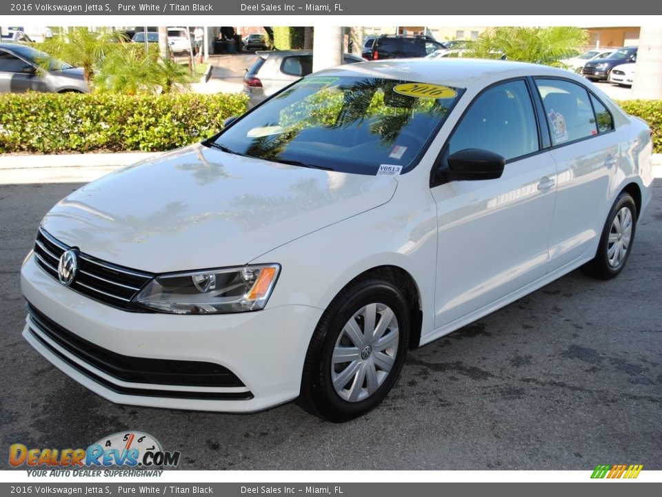 2016 Volkswagen Jetta S Pure White / Titan Black Photo #4