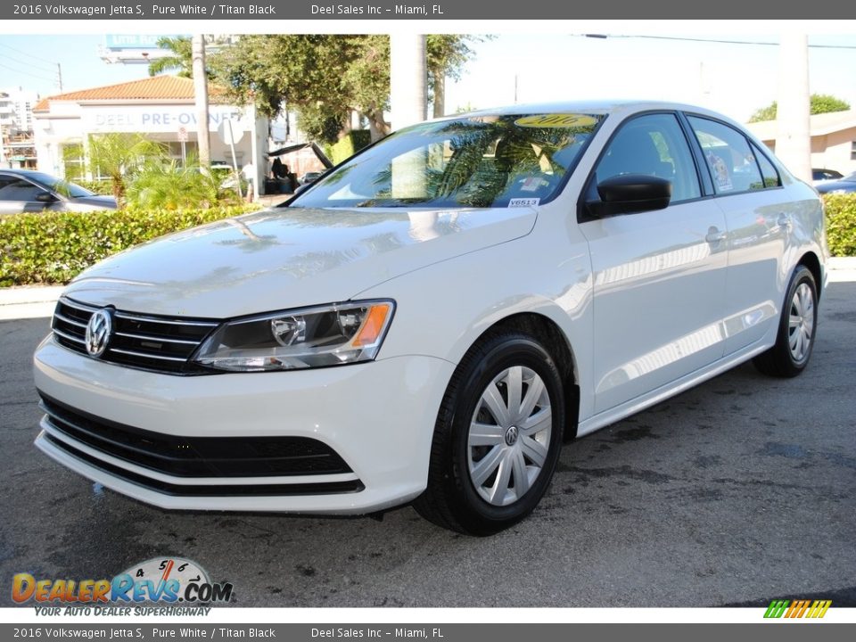 2016 Volkswagen Jetta S Pure White / Titan Black Photo #5