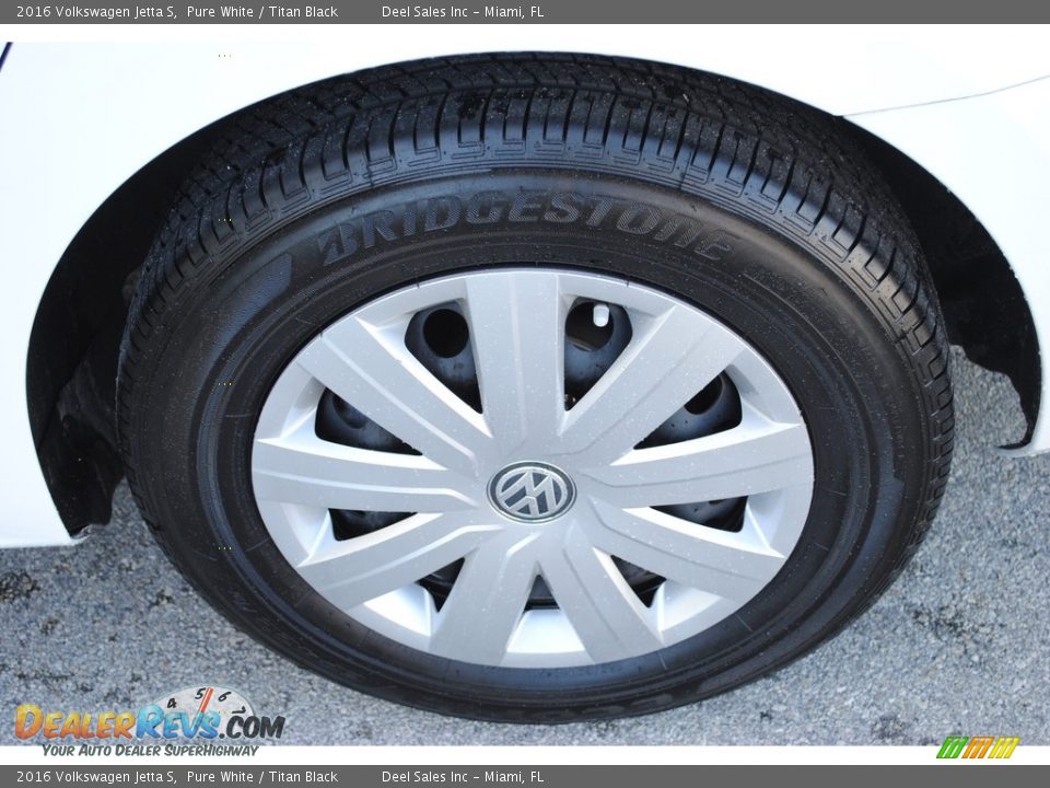 2016 Volkswagen Jetta S Pure White / Titan Black Photo #11