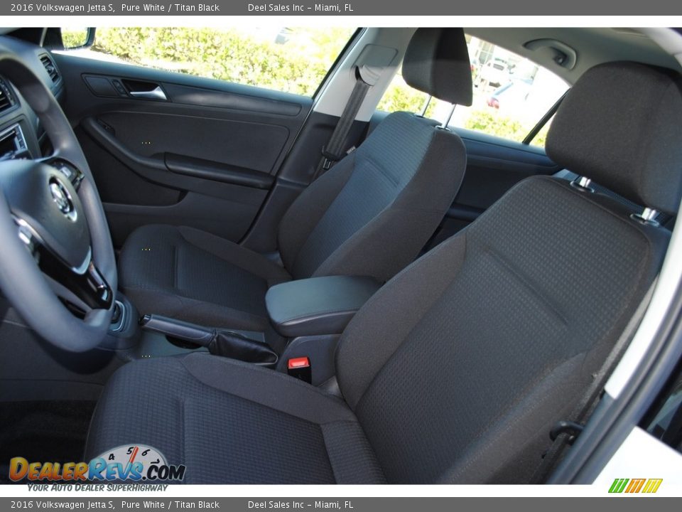 2016 Volkswagen Jetta S Pure White / Titan Black Photo #14