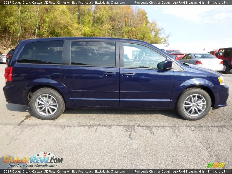 Contusion Blue Pearlcoat 2017 Dodge Grand Caravan SE Plus Photo #7