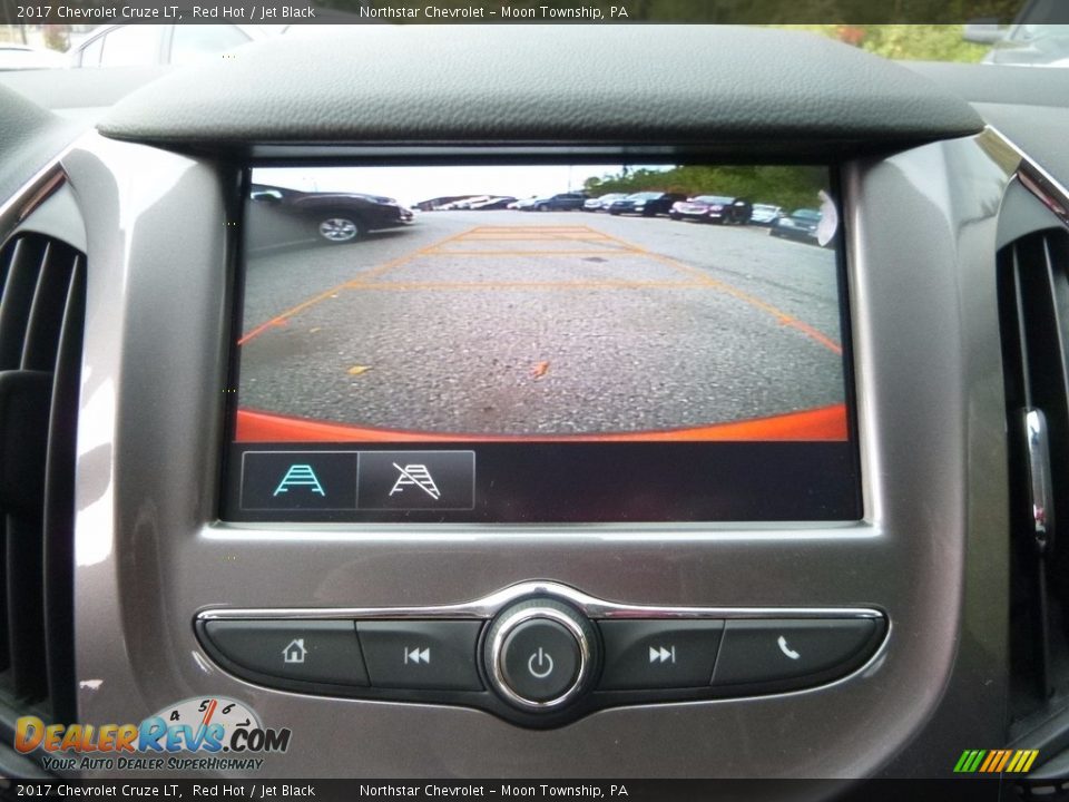 2017 Chevrolet Cruze LT Red Hot / Jet Black Photo #18