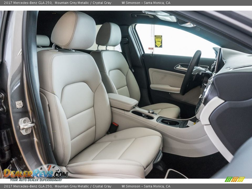 2017 Mercedes-Benz GLA 250 Mountain Grey Metallic / Crystal Gray Photo #2