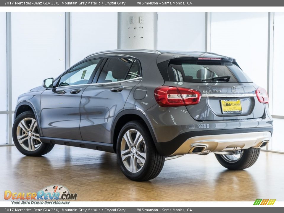 2017 Mercedes-Benz GLA 250 Mountain Grey Metallic / Crystal Gray Photo #3