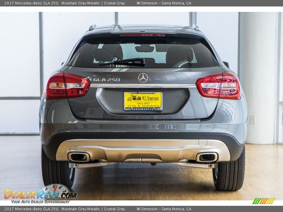 2017 Mercedes-Benz GLA 250 Mountain Grey Metallic / Crystal Gray Photo #4