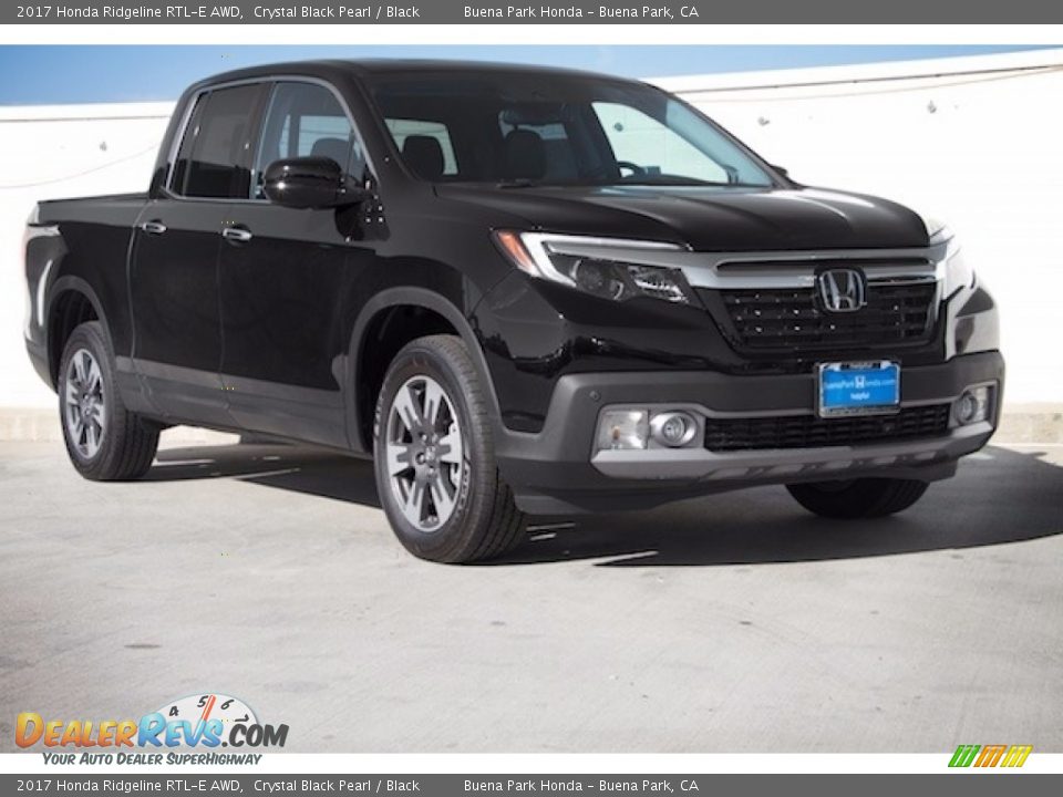 2017 Honda Ridgeline RTL-E AWD Crystal Black Pearl / Black Photo #1