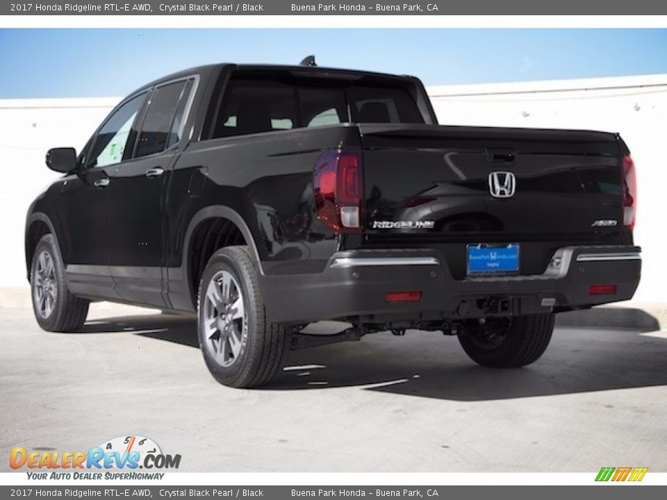 2017 Honda Ridgeline RTL-E AWD Crystal Black Pearl / Black Photo #2