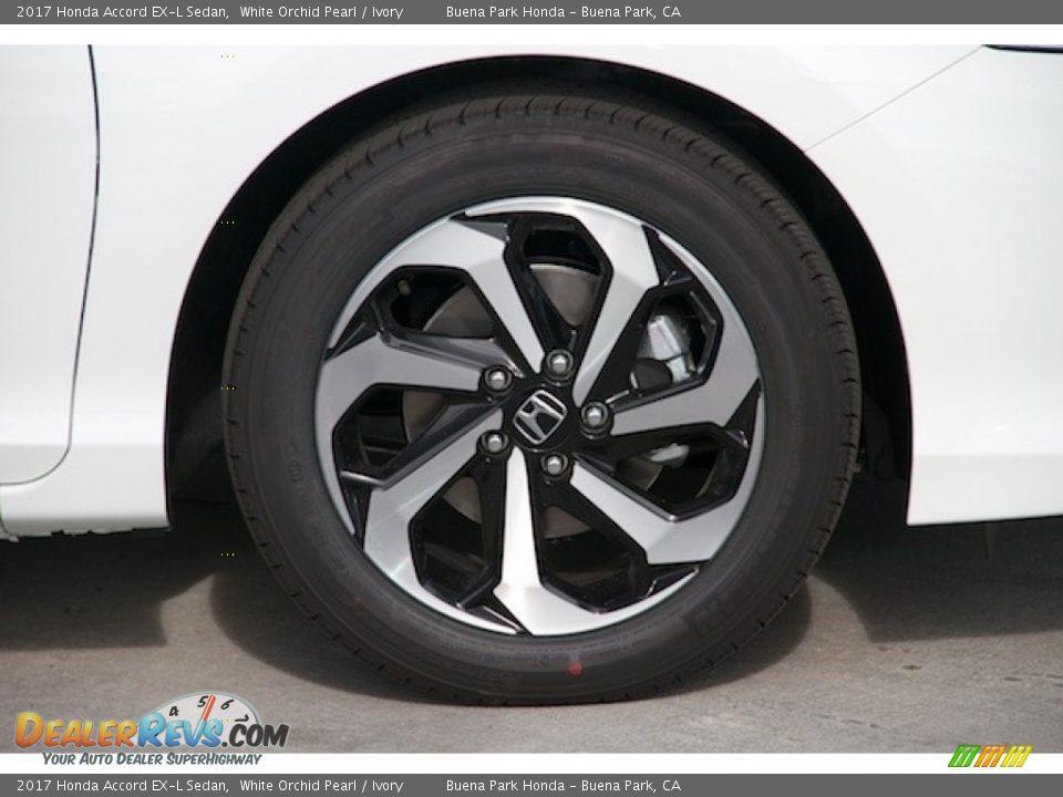 2017 Honda Accord EX-L Sedan White Orchid Pearl / Ivory Photo #5