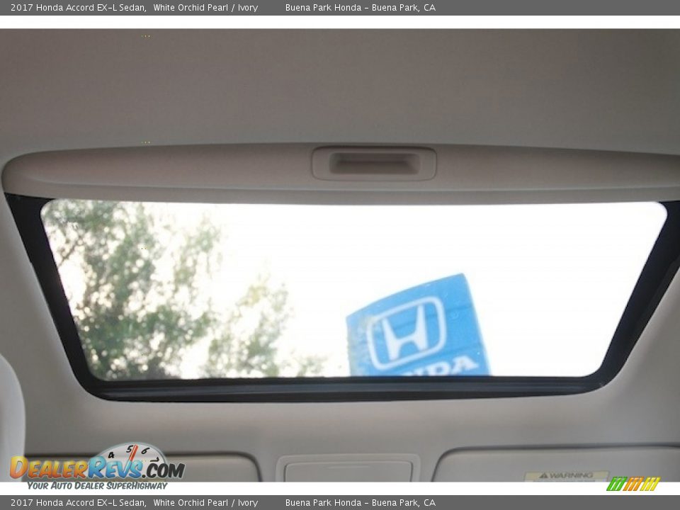 2017 Honda Accord EX-L Sedan White Orchid Pearl / Ivory Photo #14