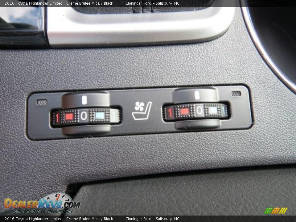 2016 Toyota Highlander Limited Creme Brulee Mica / Black Photo #21