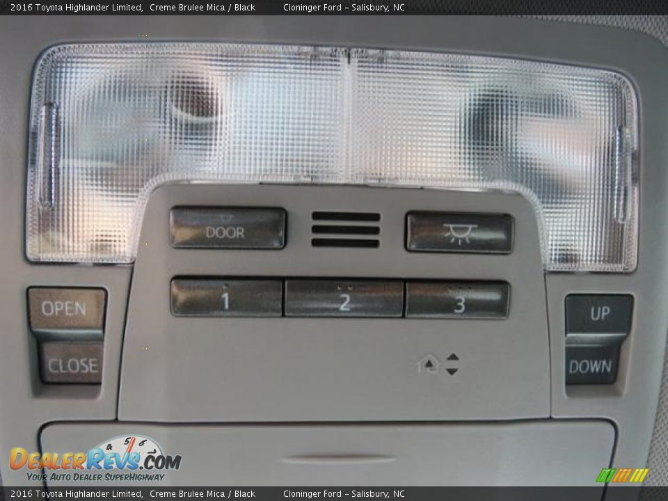 2016 Toyota Highlander Limited Creme Brulee Mica / Black Photo #26