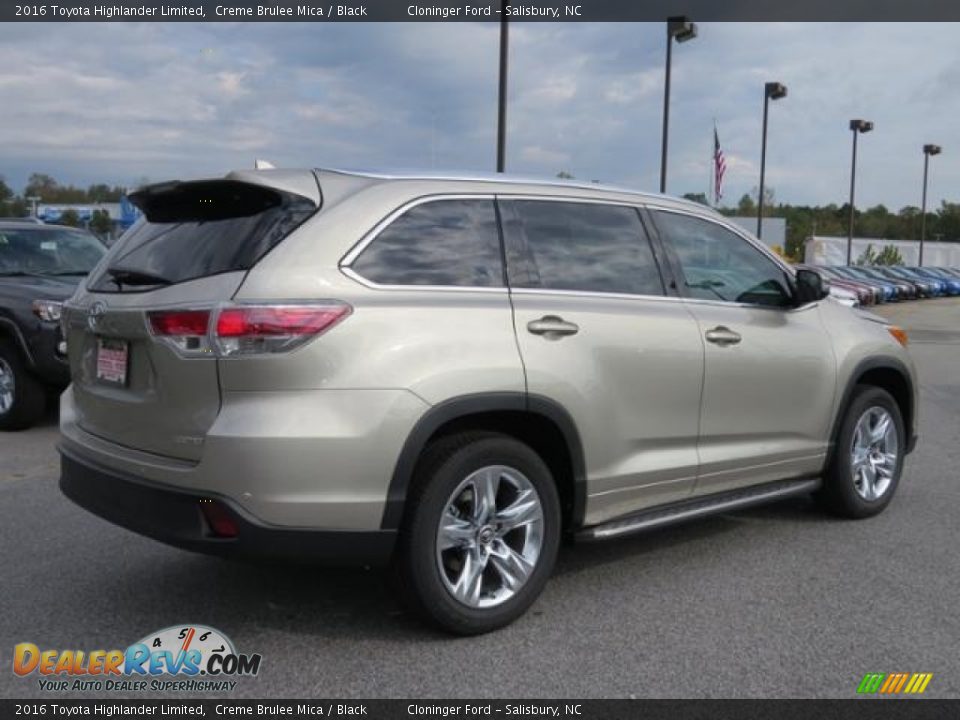 2016 Toyota Highlander Limited Creme Brulee Mica / Black Photo #28