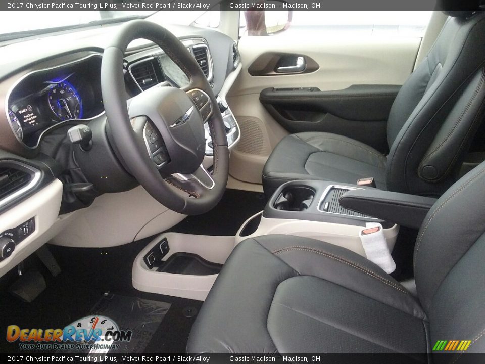 2017 Chrysler Pacifica Touring L Plus Velvet Red Pearl / Black/Alloy Photo #3