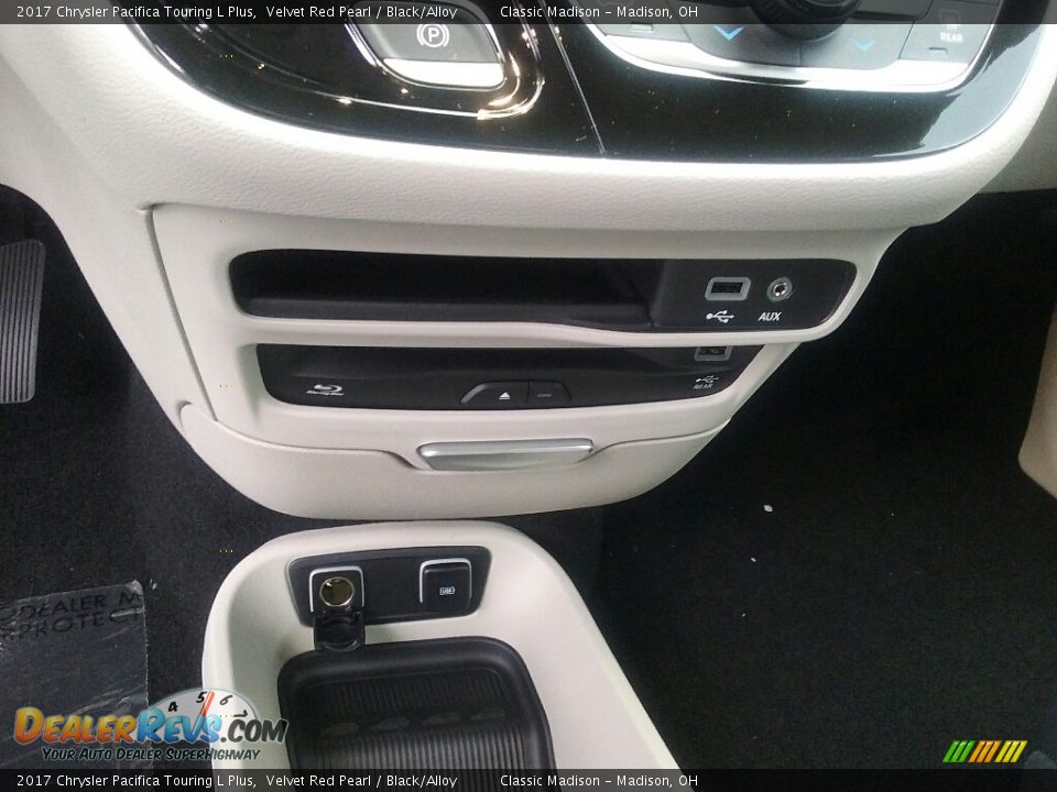 2017 Chrysler Pacifica Touring L Plus Velvet Red Pearl / Black/Alloy Photo #7