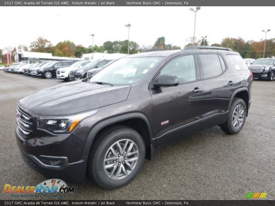 Front 3/4 View of 2017 GMC Acadia All Terrain SLE AWD Photo #1