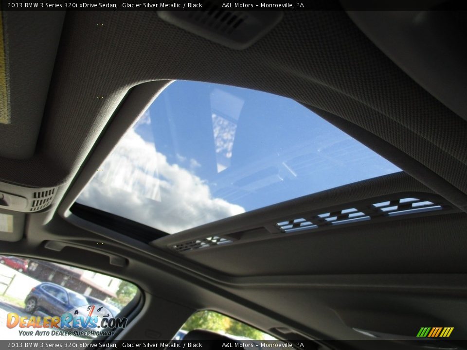 2013 BMW 3 Series 320i xDrive Sedan Glacier Silver Metallic / Black Photo #11