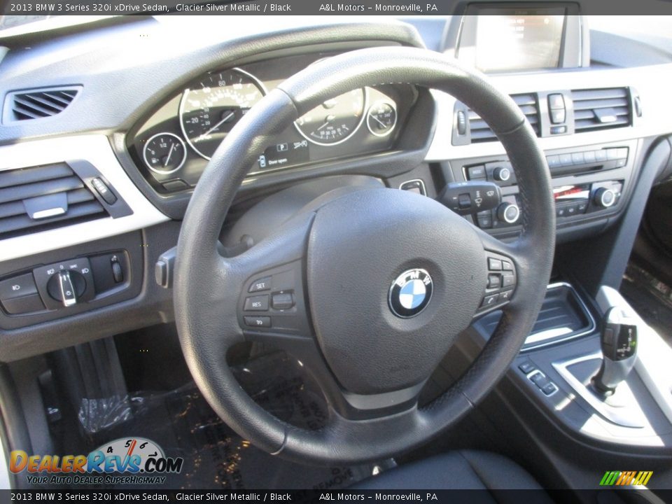 2013 BMW 3 Series 320i xDrive Sedan Glacier Silver Metallic / Black Photo #14