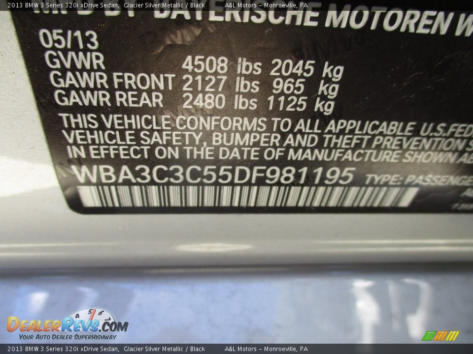 2013 BMW 3 Series 320i xDrive Sedan Glacier Silver Metallic / Black Photo #19