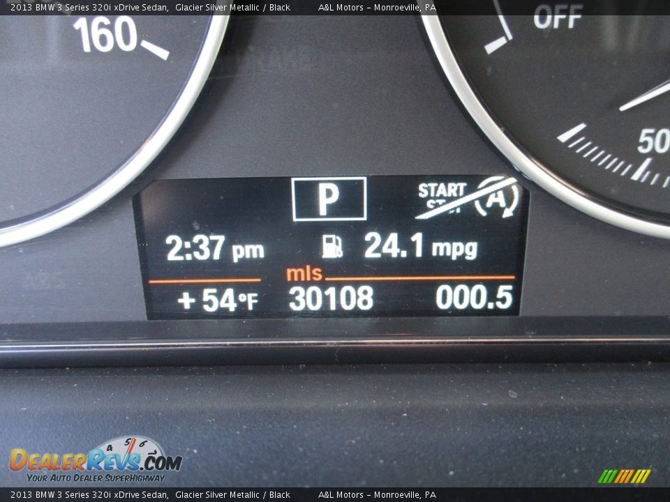 2013 BMW 3 Series 320i xDrive Sedan Glacier Silver Metallic / Black Photo #20