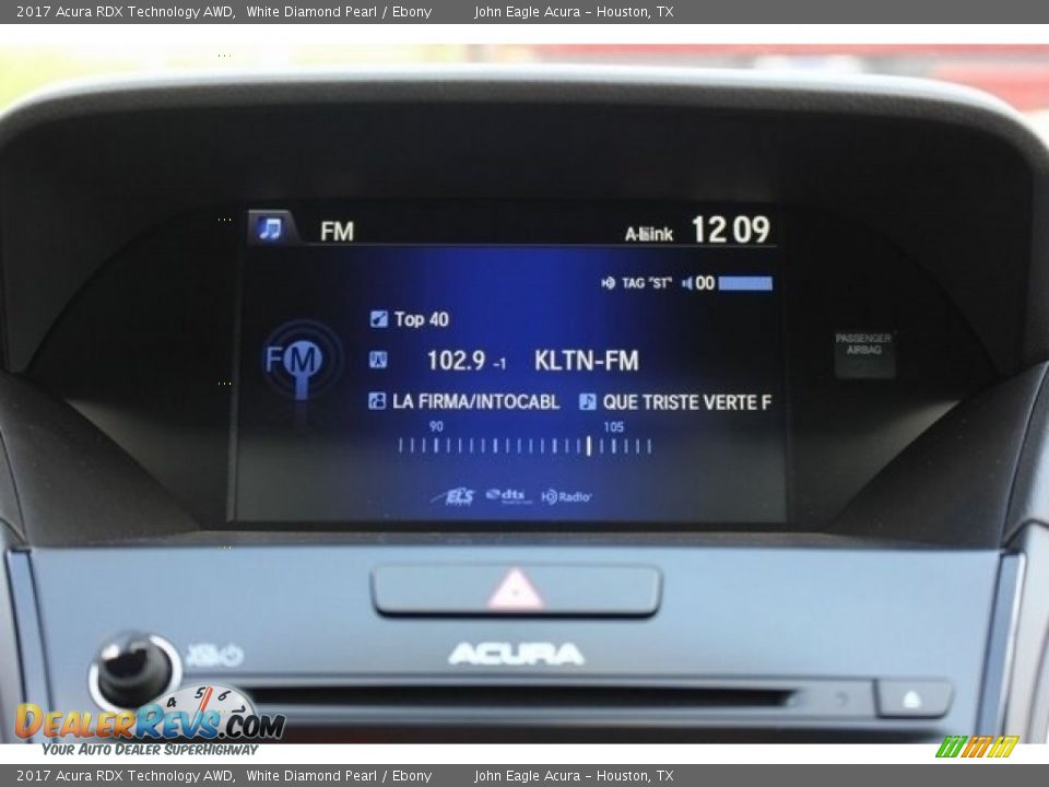 2017 Acura RDX Technology AWD White Diamond Pearl / Ebony Photo #33