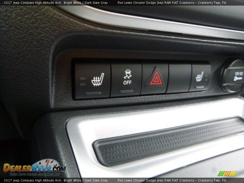 Controls of 2017 Jeep Compass High Altitude 4x4 Photo #18