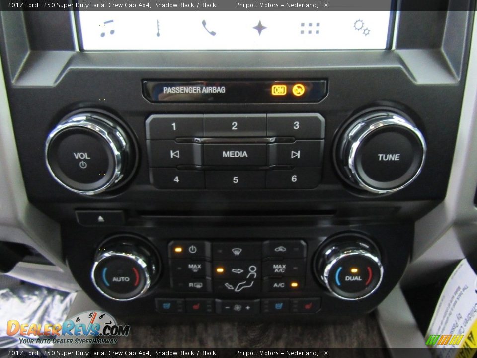2017 Ford F250 Super Duty Lariat Crew Cab 4x4 Shadow Black / Black Photo #29