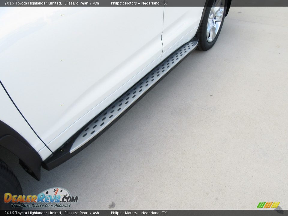 2016 Toyota Highlander Limited Blizzard Pearl / Ash Photo #12