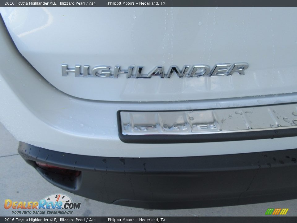2016 Toyota Highlander XLE Blizzard Pearl / Ash Photo #14