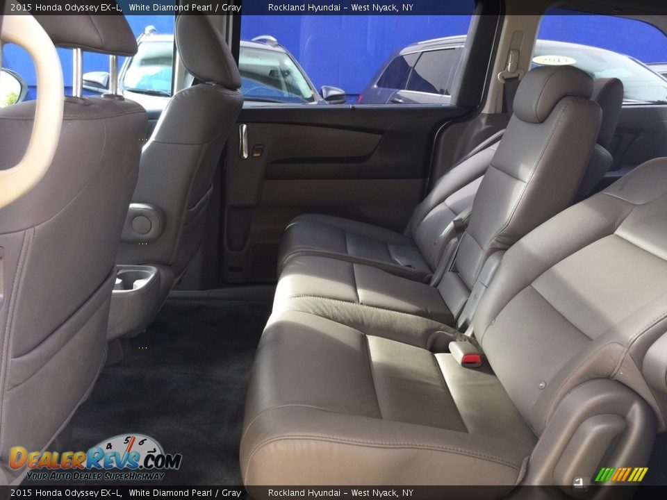 2015 Honda Odyssey EX-L White Diamond Pearl / Gray Photo #18