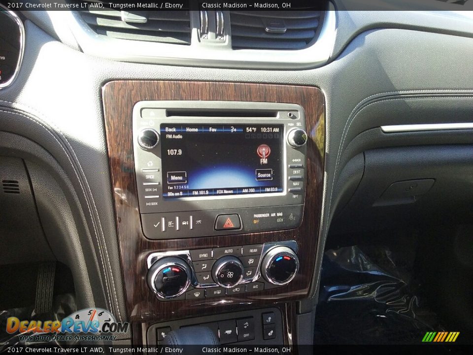 2017 Chevrolet Traverse LT AWD Tungsten Metallic / Ebony Photo #7