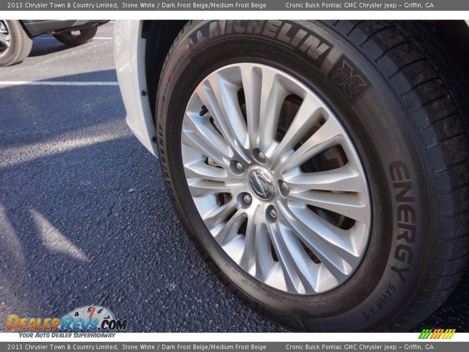 2013 Chrysler Town & Country Limited Stone White / Dark Frost Beige/Medium Frost Beige Photo #12