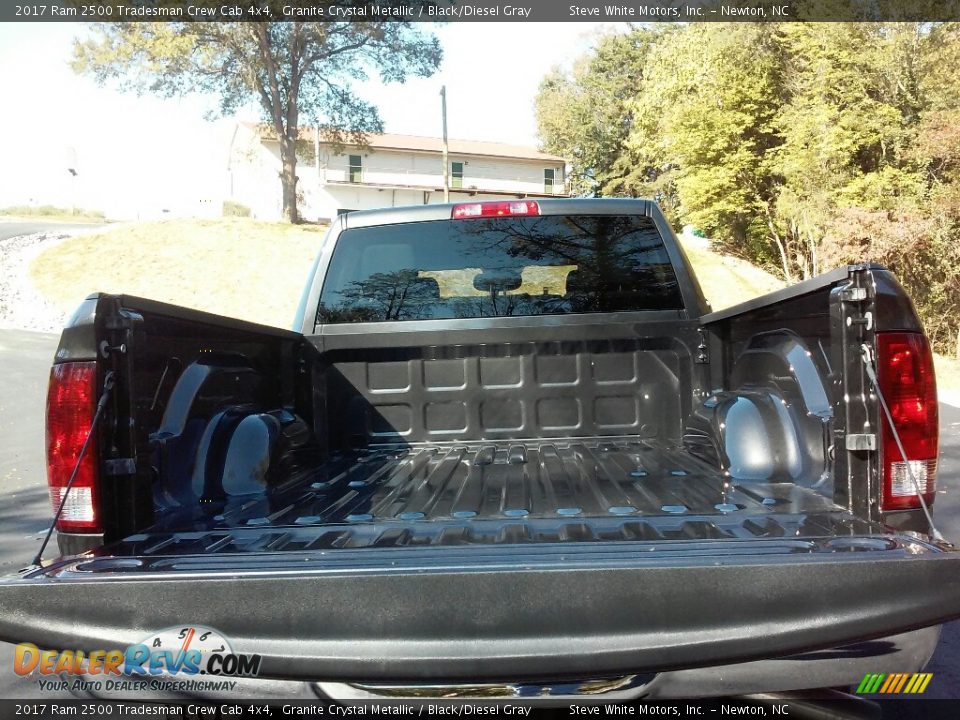2017 Ram 2500 Tradesman Crew Cab 4x4 Granite Crystal Metallic / Black/Diesel Gray Photo #11
