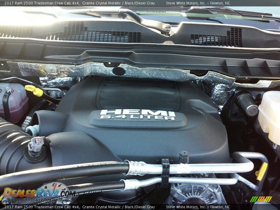2017 Ram 2500 Tradesman Crew Cab 4x4 Granite Crystal Metallic / Black/Diesel Gray Photo #23