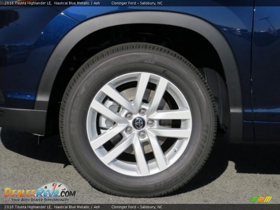2016 Toyota Highlander LE Nautical Blue Metallic / Ash Photo #4