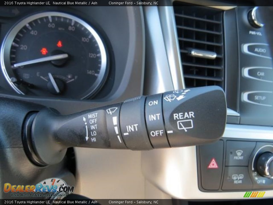 2016 Toyota Highlander LE Nautical Blue Metallic / Ash Photo #17