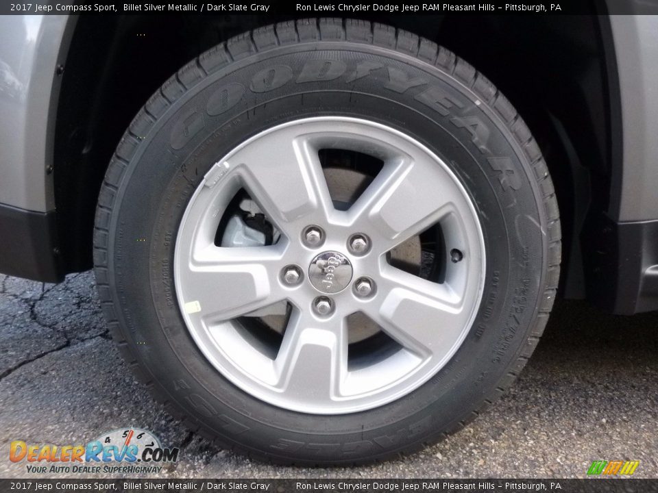 2017 Jeep Compass Sport Wheel Photo #10