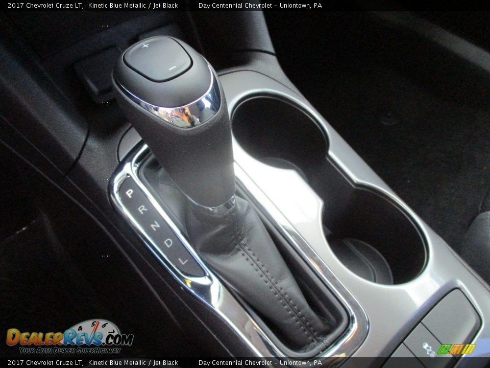 2017 Chevrolet Cruze LT Kinetic Blue Metallic / Jet Black Photo #16
