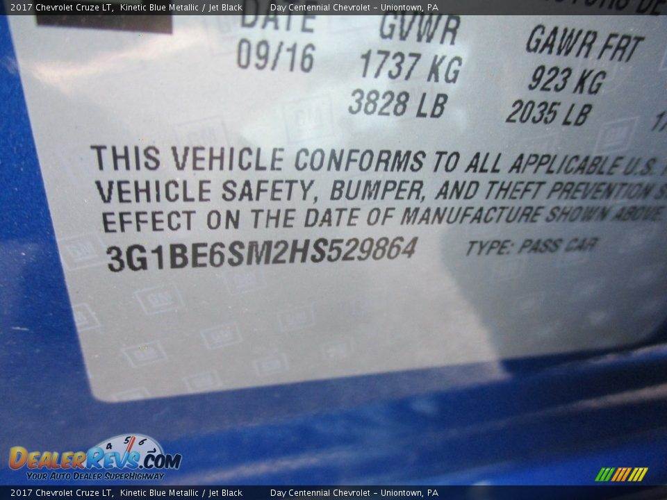 2017 Chevrolet Cruze LT Kinetic Blue Metallic / Jet Black Photo #19