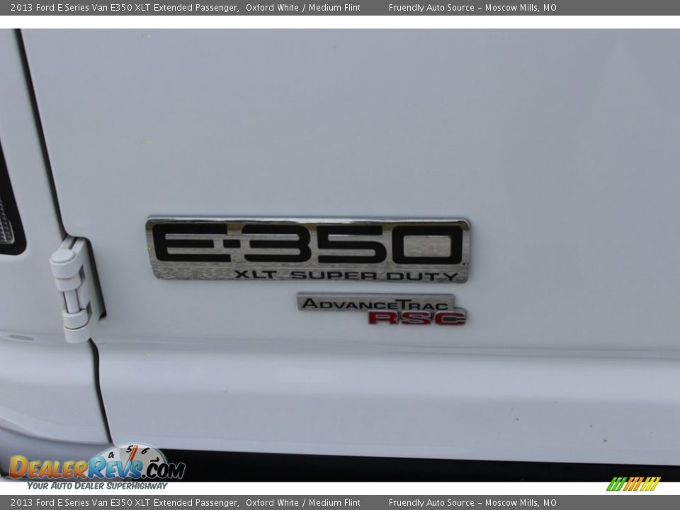 2013 Ford E Series Van E350 XLT Extended Passenger Oxford White / Medium Flint Photo #22