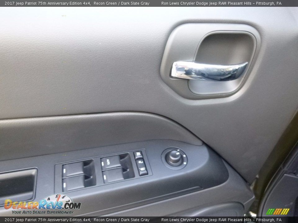 2017 Jeep Patriot 75th Anniversary Edition 4x4 Recon Green / Dark Slate Gray Photo #13