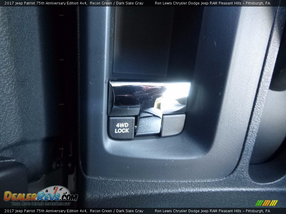 2017 Jeep Patriot 75th Anniversary Edition 4x4 Recon Green / Dark Slate Gray Photo #18